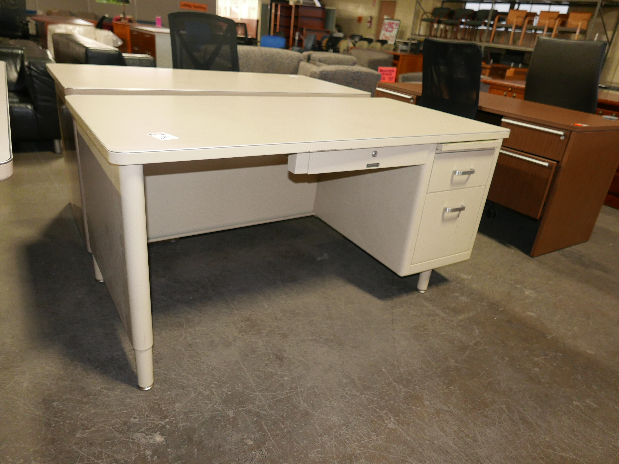 Tanker Single Pedestal Desk By Mcdowell Craig Tr Trading Company